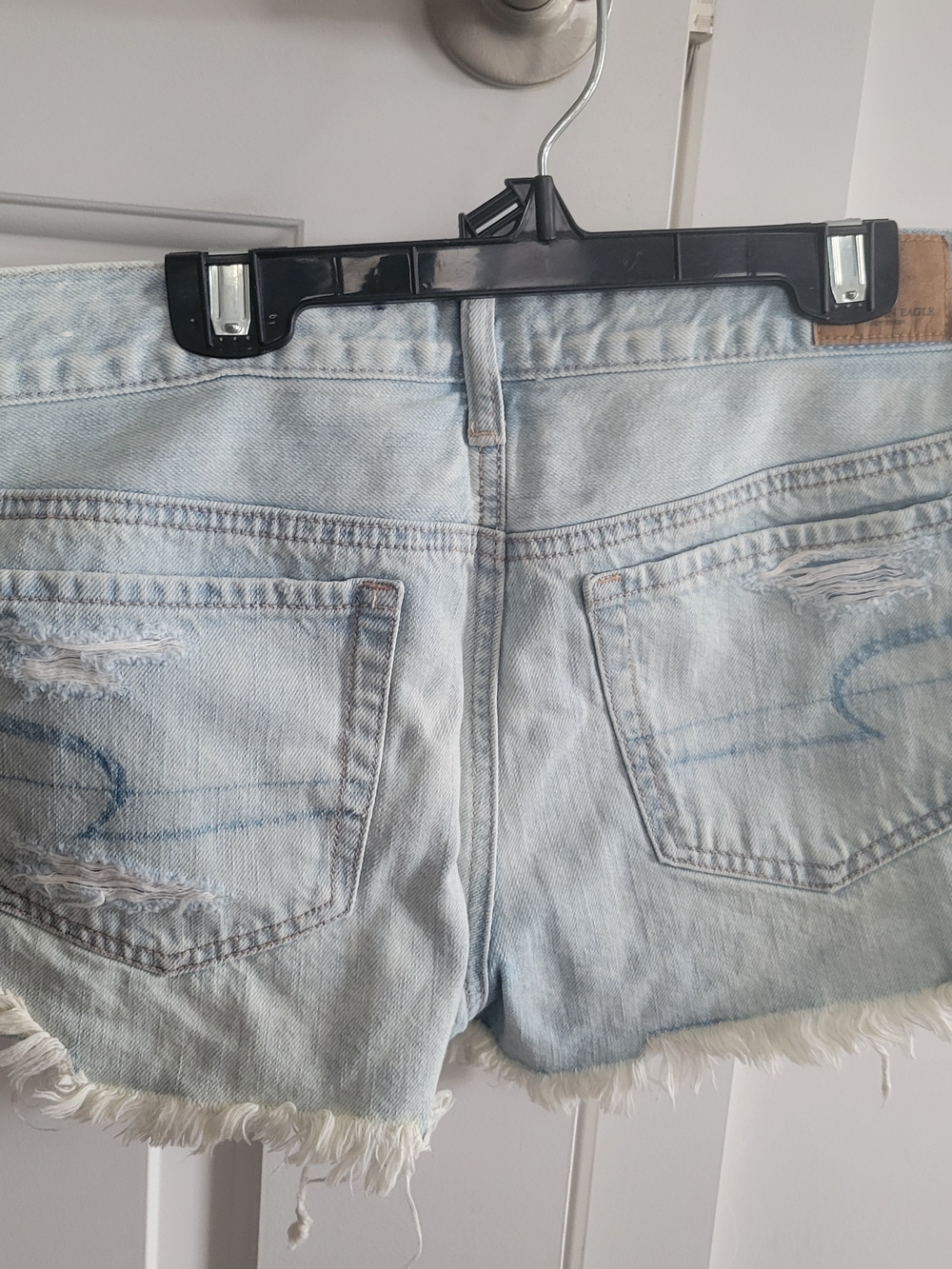 American Eagle Outfitters Light Wash Distressed Denim Cutoff Shorts - Picture 4 of 5